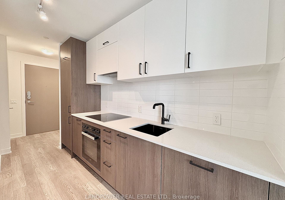 5-quarrington-lane-north-york-ontario-c13043852