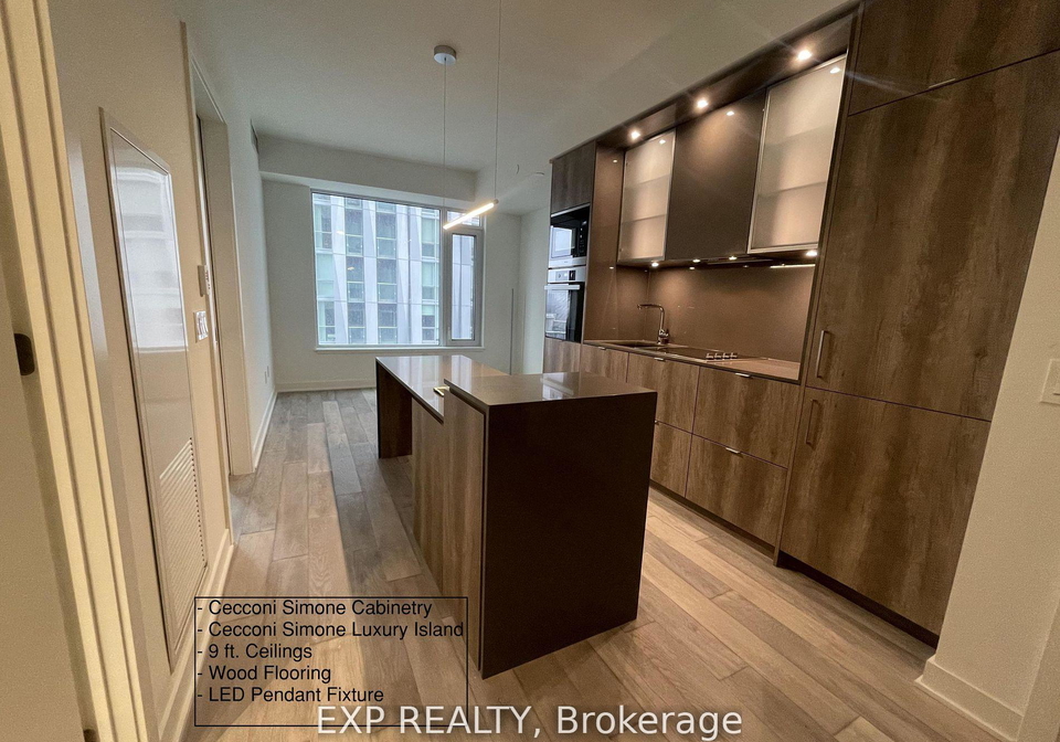 11-yorkville-avenue-toronto-ontario-c13043888