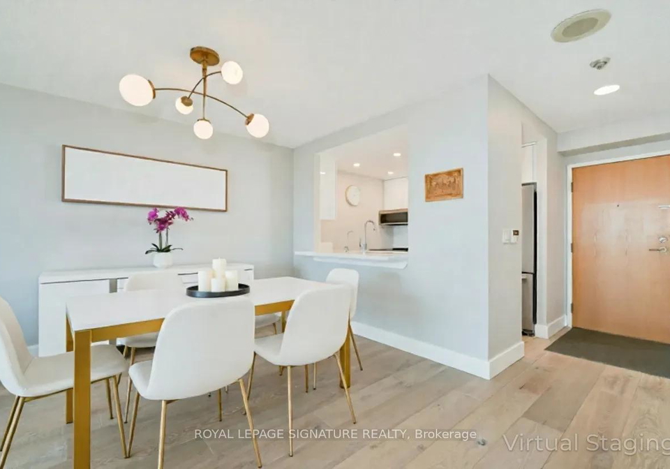 7-concorde-place-north-york-ontario-c13043976