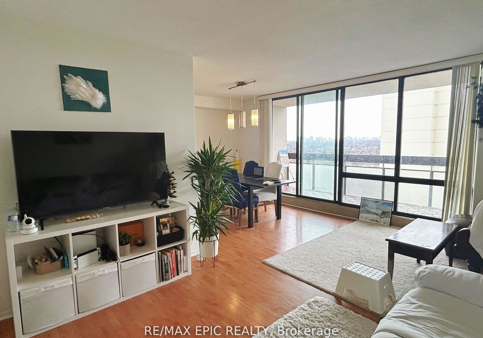 350-seneca-hill-drive-north-york-ontario-c13044096