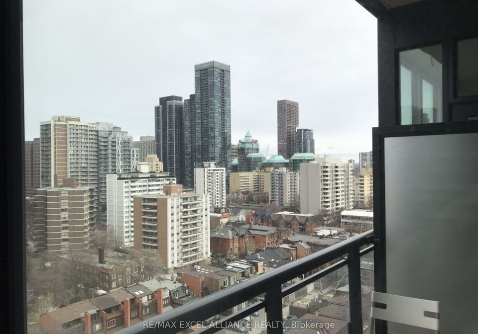 17-dundonald-street-toronto-ontario-c13044106