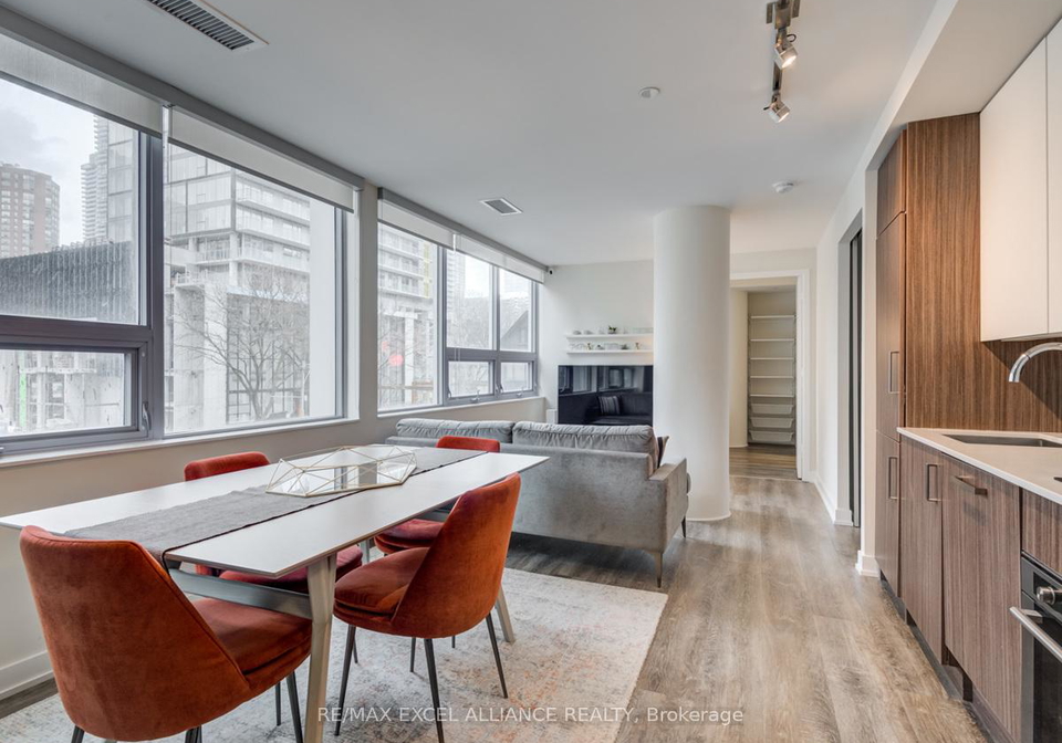 17-dundonald-street-toronto-ontario-c13044118