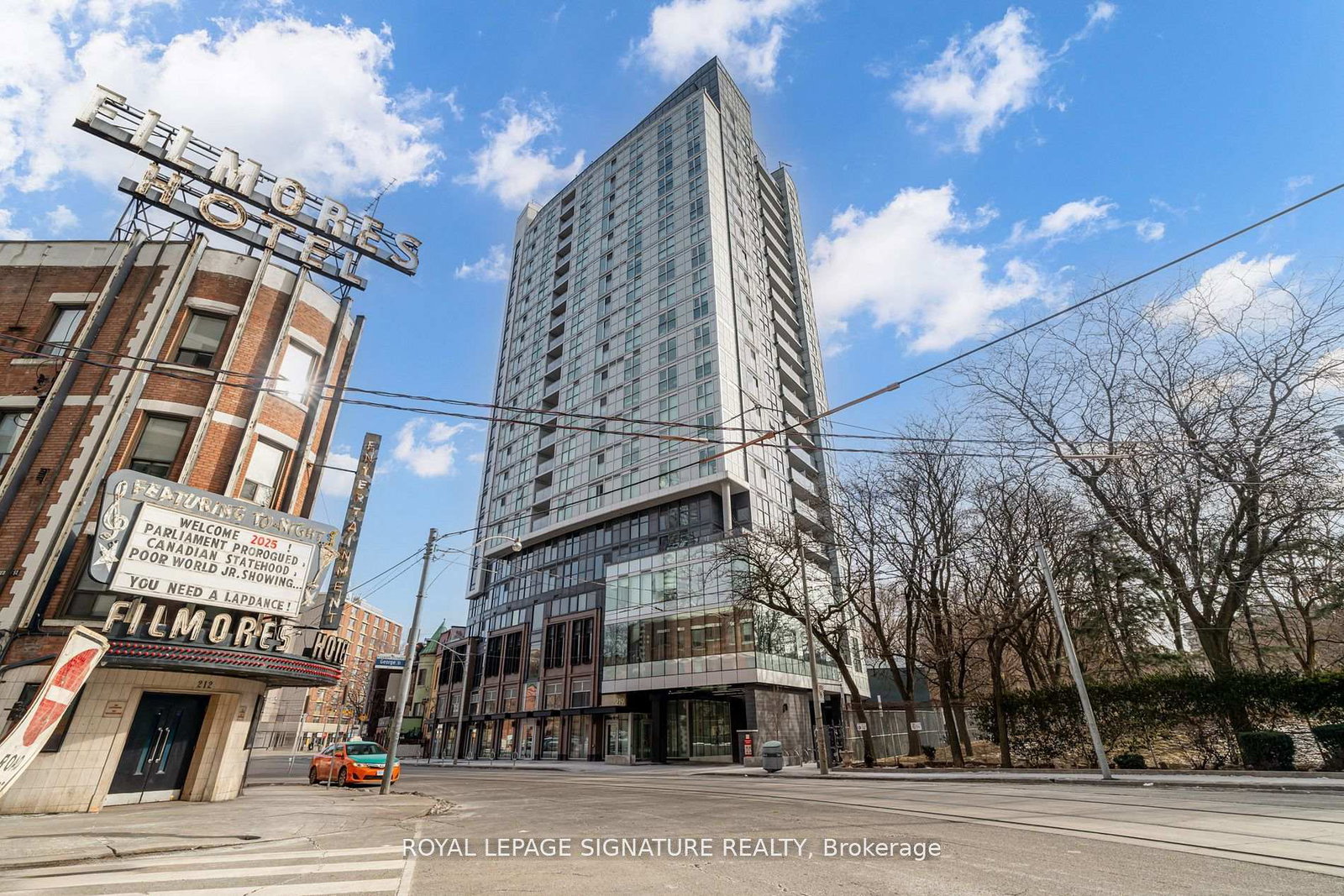 219-dundas-street-e-toronto-ontario-c13044298