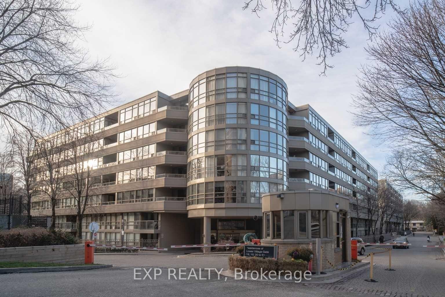 18-lower-village-gate-toronto-ontario-c13044358