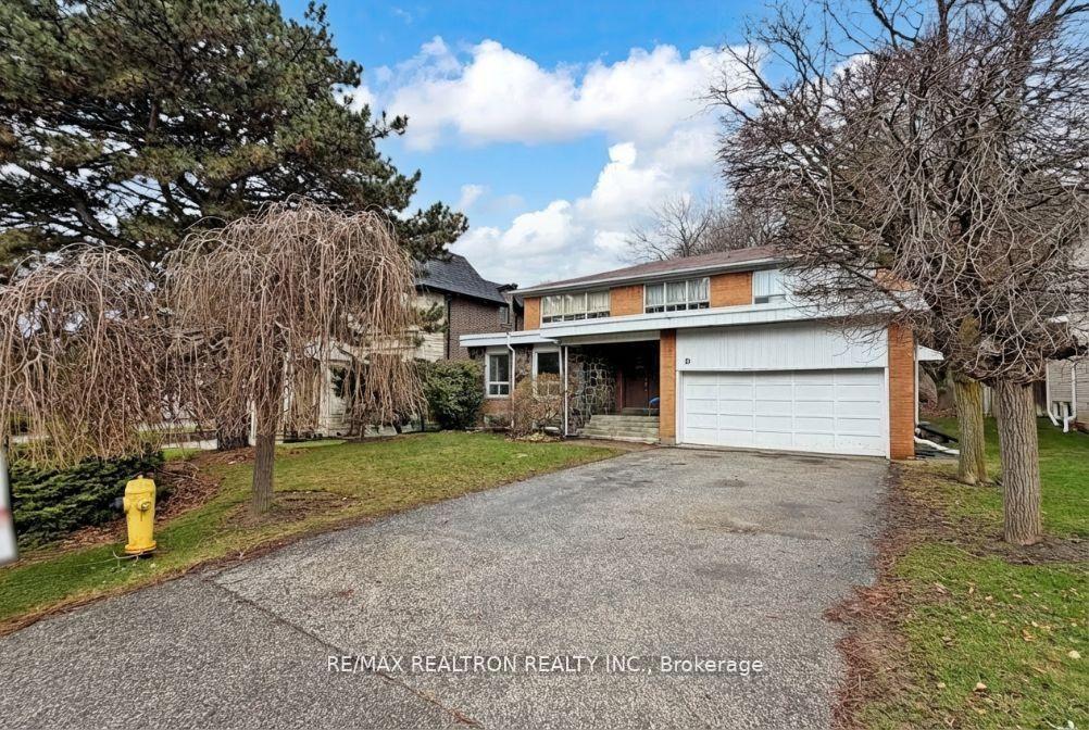 10-hearthstone-crescent-toronto-ontario-c13044416