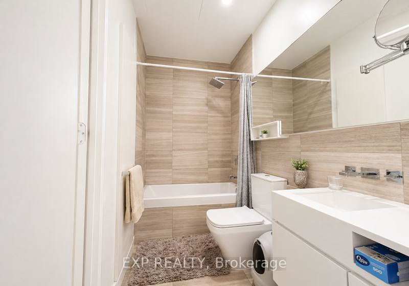 45-charles-street-e-toronto-ontario-c13044480
