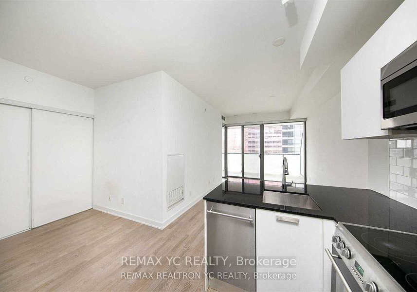 57-st-joseph-street-toronto-ontario-c13044534