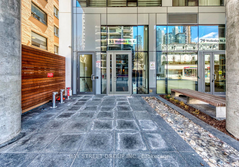 81-wellesley-street-e-toronto-ontario-c13044540
