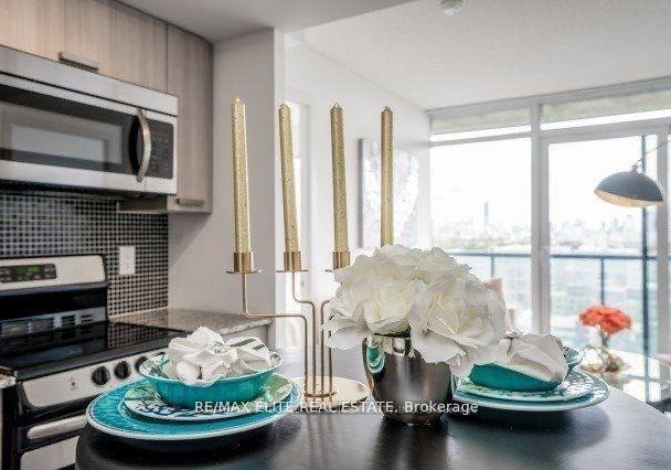 36-lisgar-street-toronto-ontario-c13044592