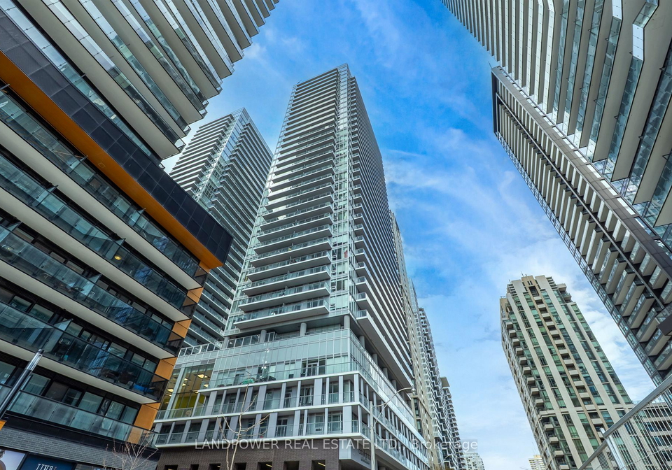 99-broadway-avenue-toronto-ontario-c13044614