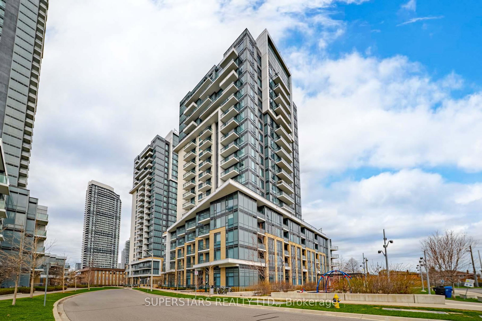 60-ann-oreilly-road-north-york-ontario-c13044986