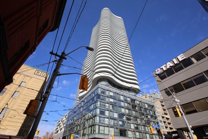 403-church-street-toronto-ontario-c13045100