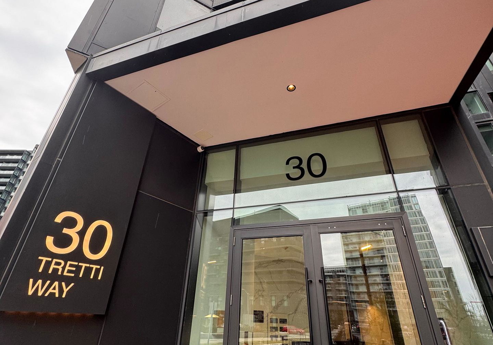 30-tretti-way-toronto-ontario-c13045266