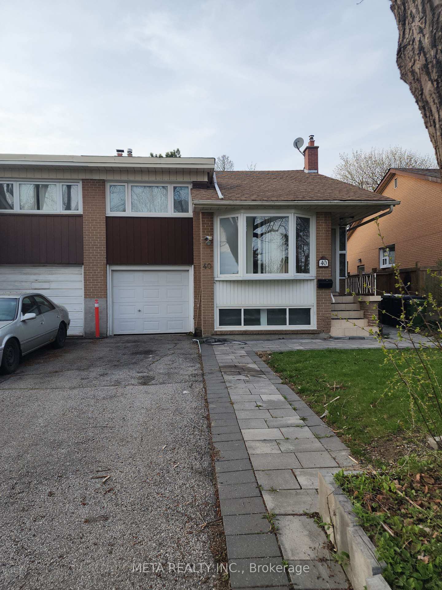 40-pinemore-crescent-north-york-ontario-c13045282