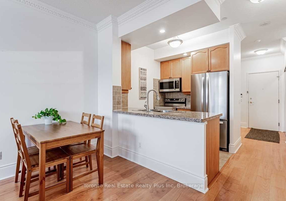 10-northtown-way-north-york-ontario-c13045292