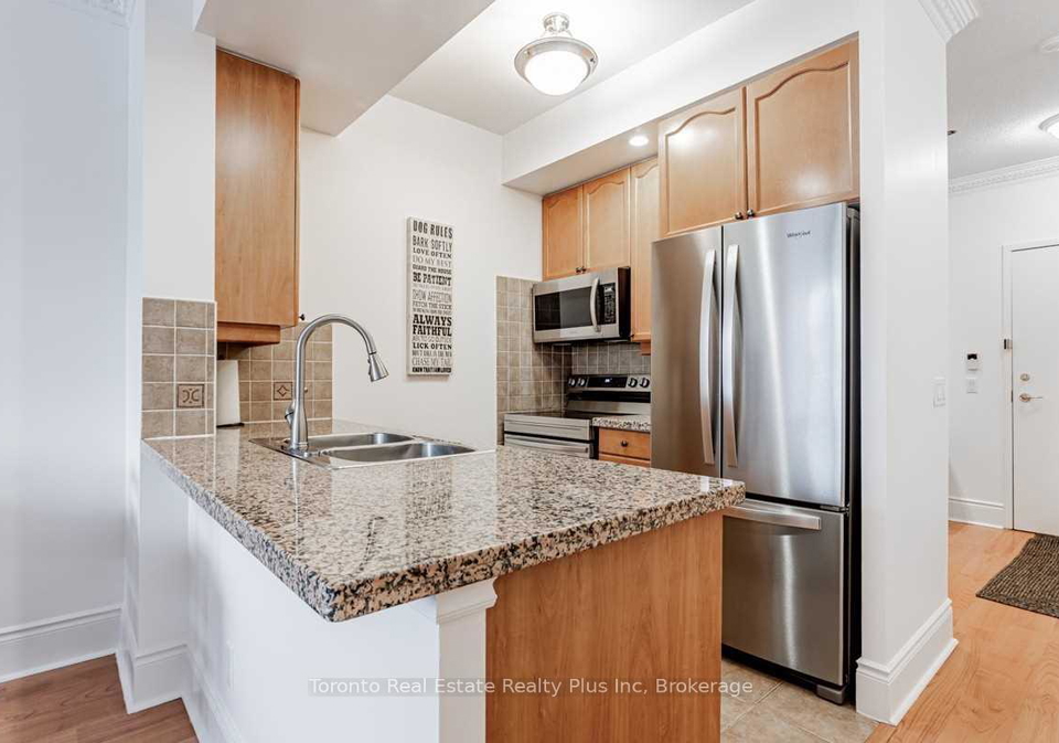10-northtown-way-north-york-ontario-c13045292
