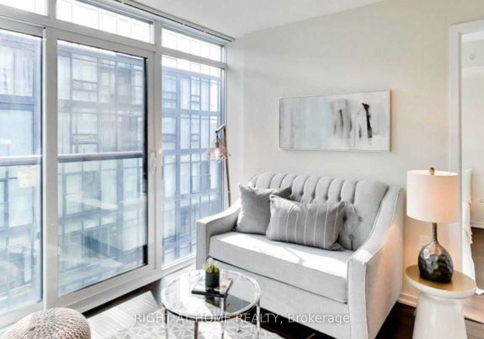 36-lisgar-street-toronto-ontario-c13045298