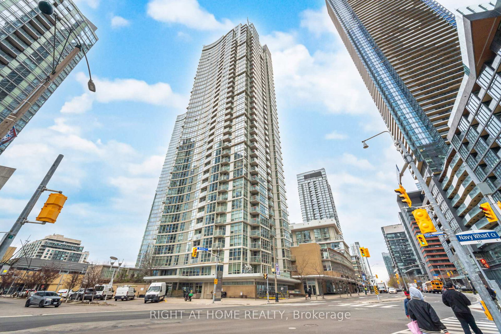 10-navy-warf-court-toronto-ontario-c13045310