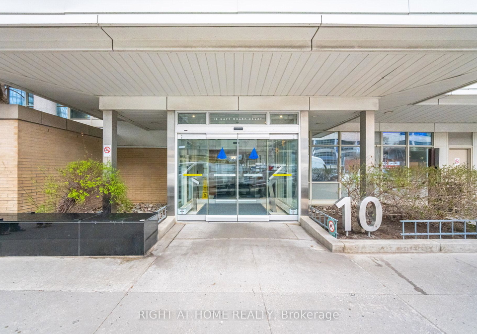 10-navy-warf-court-toronto-ontario-c13045310