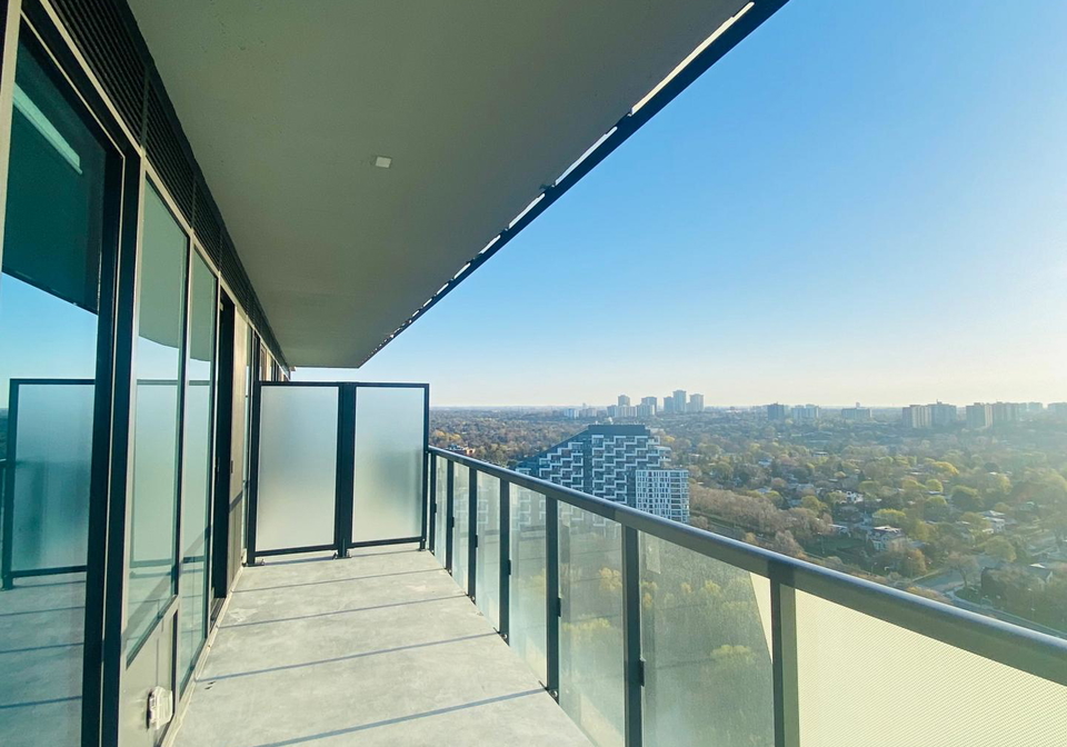 29-green-trail-court-w-north-york-ontario-c13045342