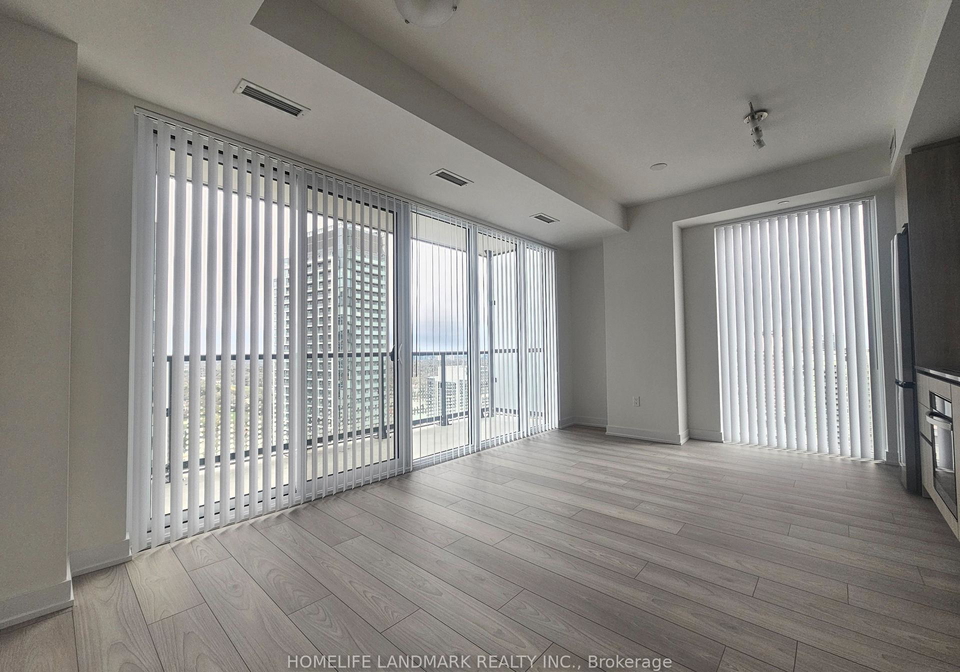 5858-yonge-street-toronto-ontario-c13045430