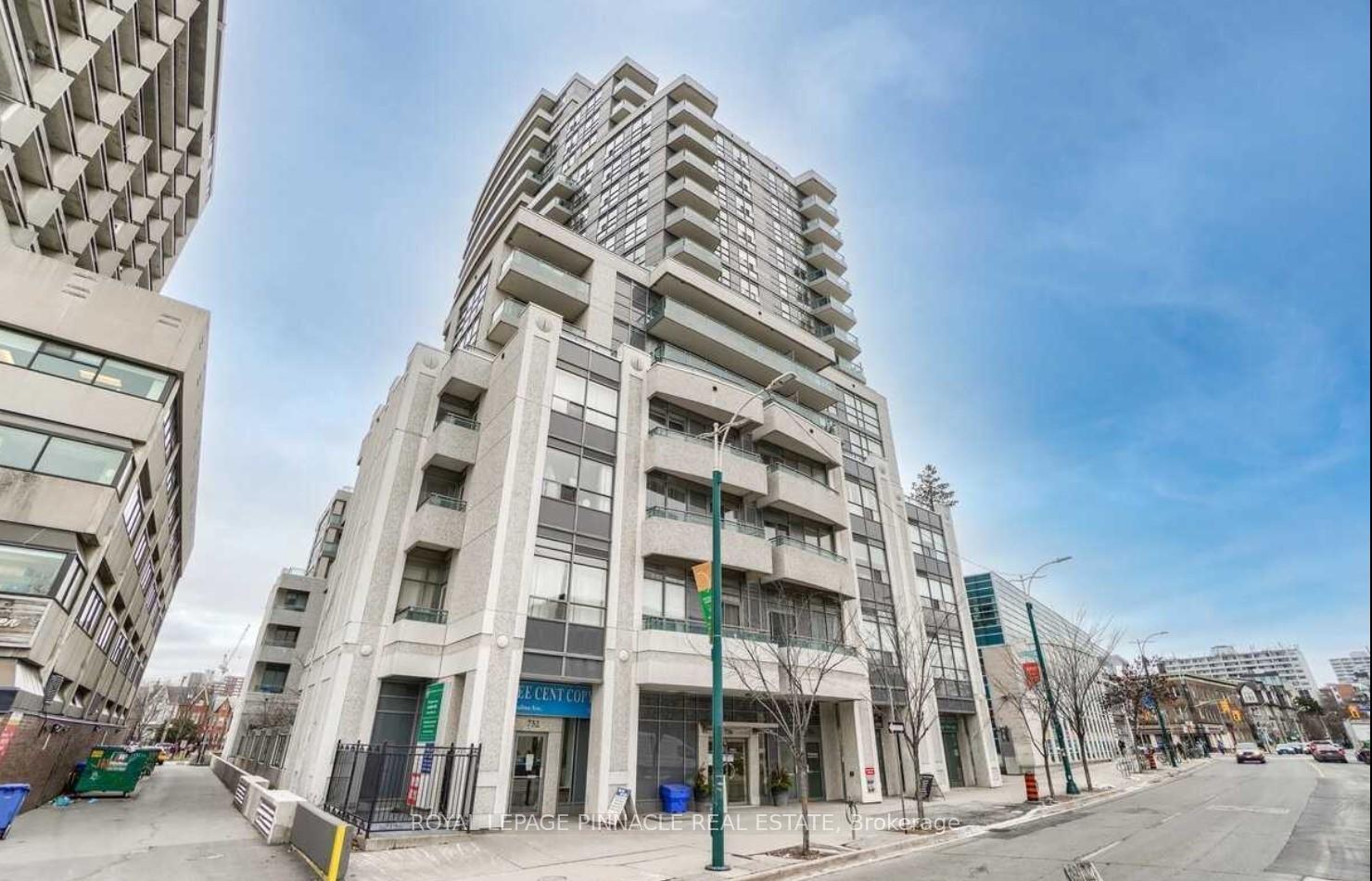 736-spadina-avenue-toronto-ontario-c13045626