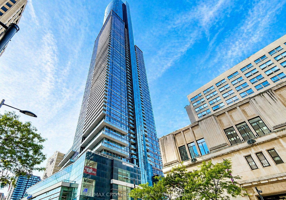 388-yonge-street-toronto-ontario-c13045692