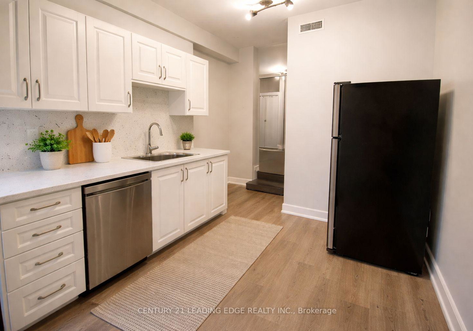 260-dupont-street-toronto-ontario-c13045766