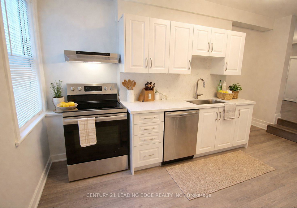 260-dupont-street-toronto-ontario-c13045766