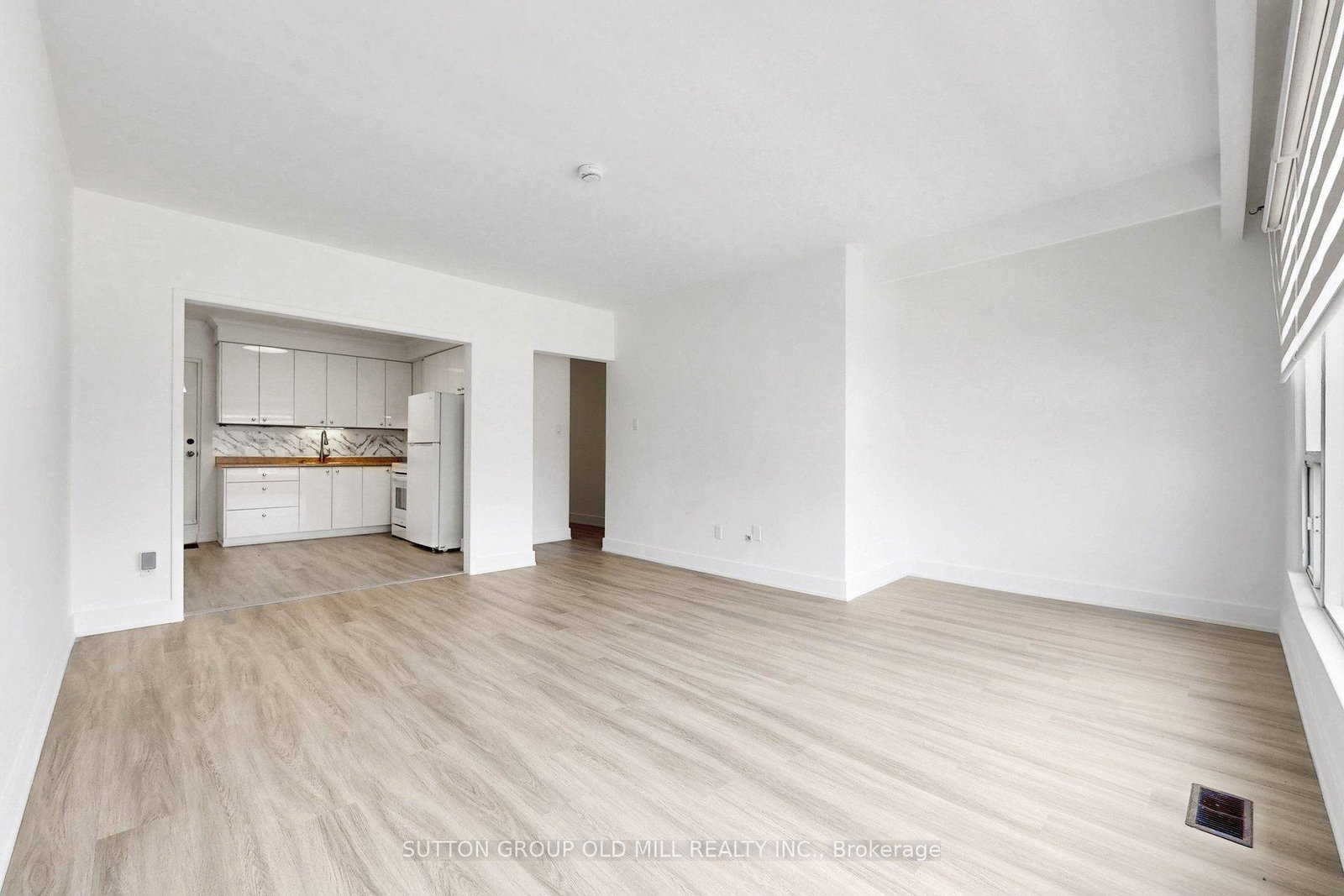 809a-st-clair-avenue-w-toronto-ontario-c13045778