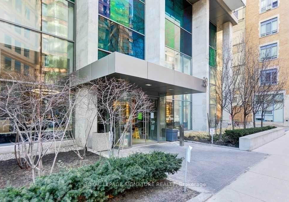 38-grenville-street-toronto-ontario-c13045948