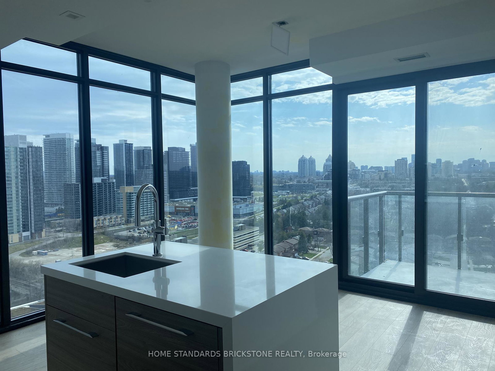 29-green-trail-court-w-north-york-ontario-c13045980