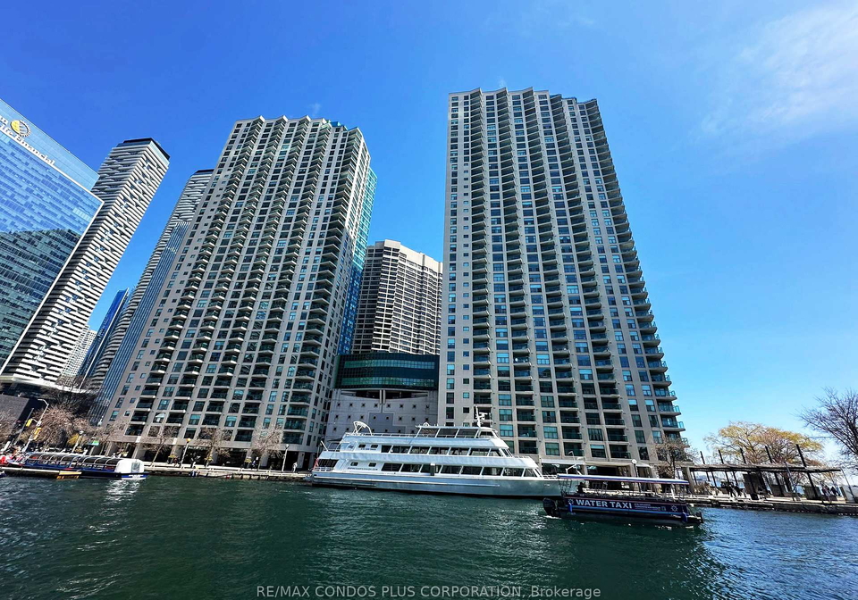 77-harbour-square-toronto-ontario-c13046358