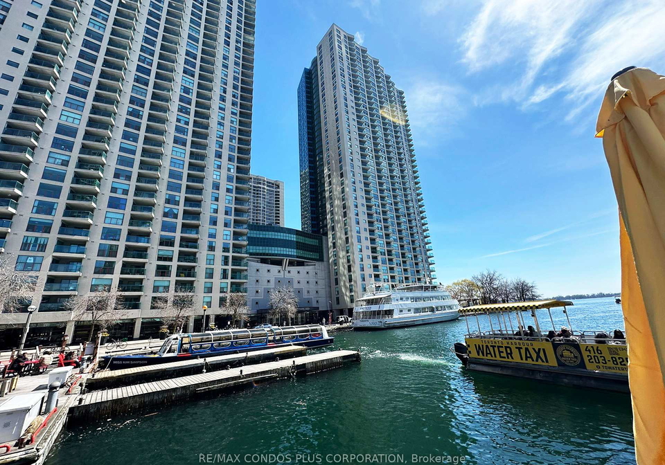 77-harbour-square-toronto-ontario-c13046358
