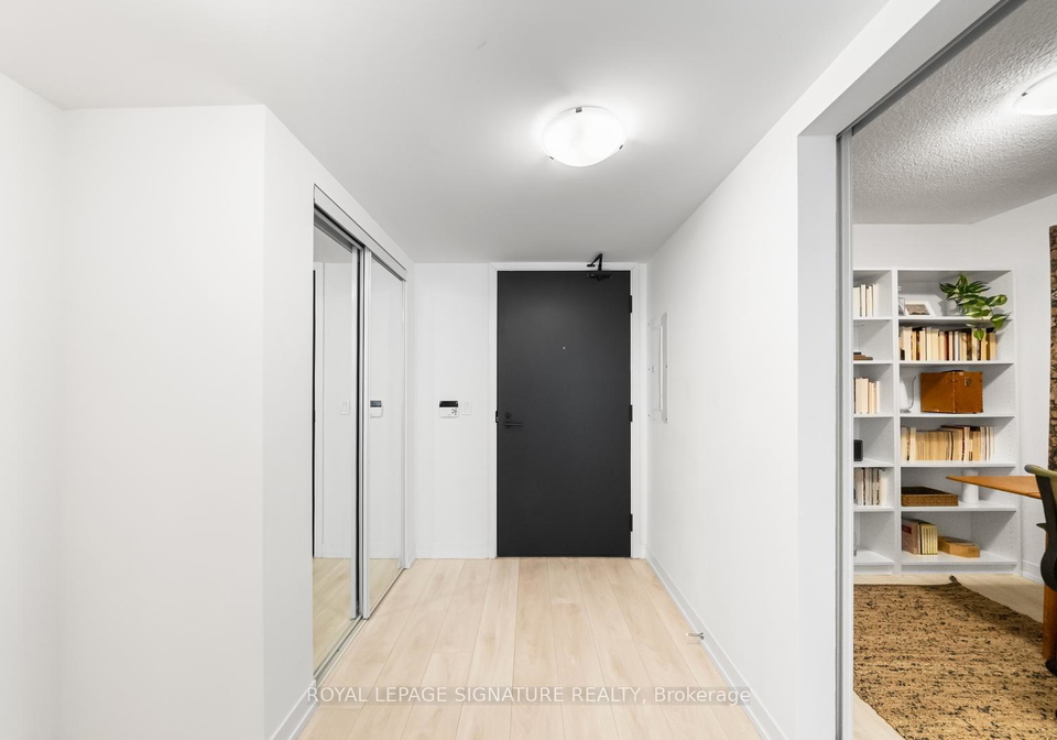 60-shuter-street-toronto-ontario-c13046486