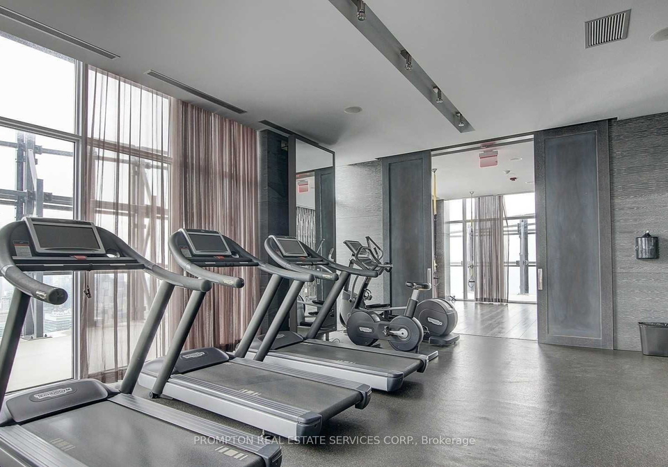 1080-bay-street-toronto-ontario-c13046554