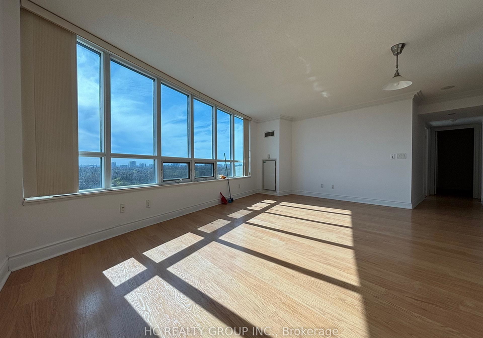 15-greenview-avenue-toronto-ontario-c13046762