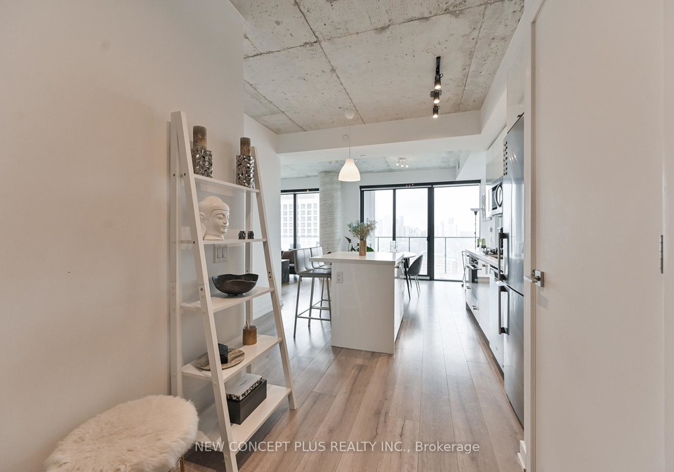 55-ontario-street-toronto-ontario-c13046828