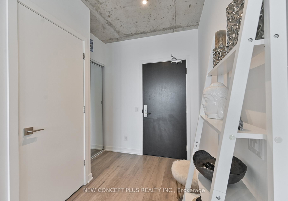 55-ontario-street-toronto-ontario-c13046828