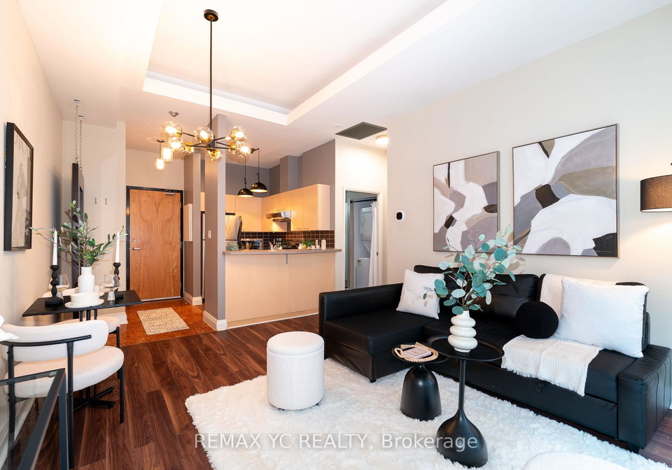 8-wellesley-street-e-toronto-ontario-c13047096