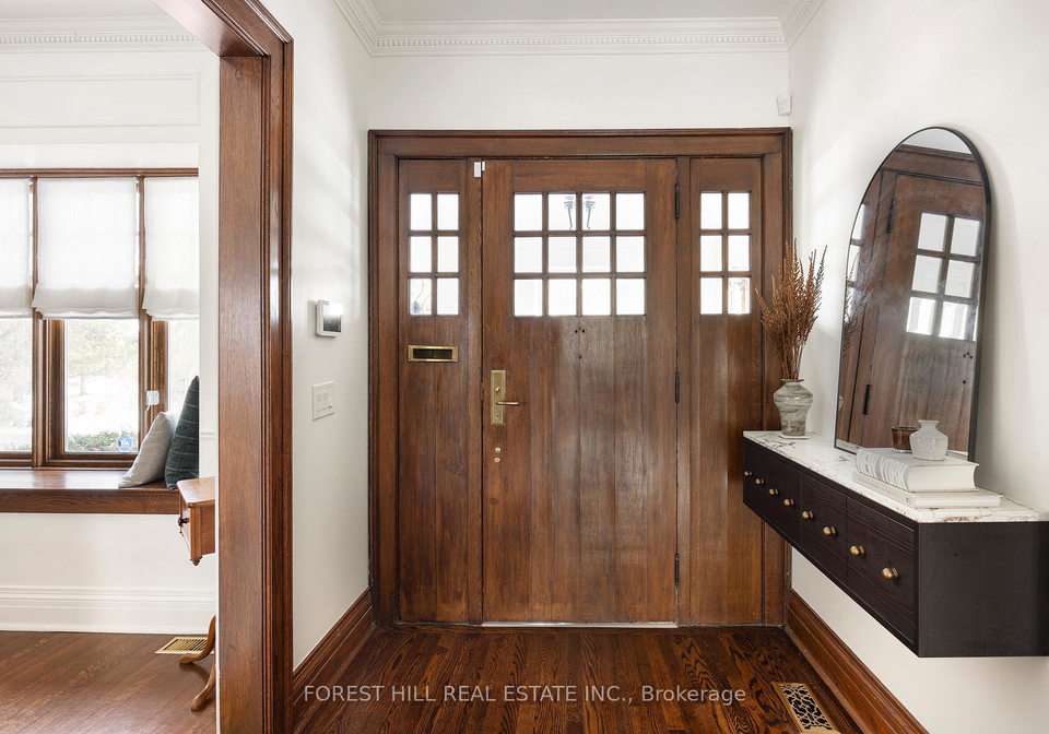 152-lyndhurst-avenue-toronto-ontario-c13047152