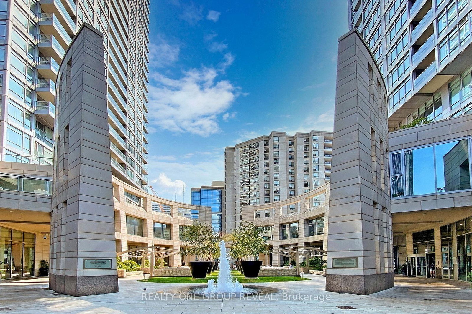 2191-yonge-street-toronto-ontario-c13047210