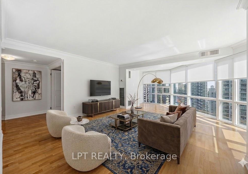 131-beecroft-road-toronto-ontario-c13047248