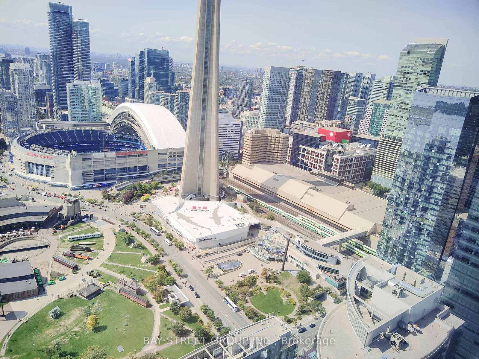 12-york-street-toronto-ontario-c13047574