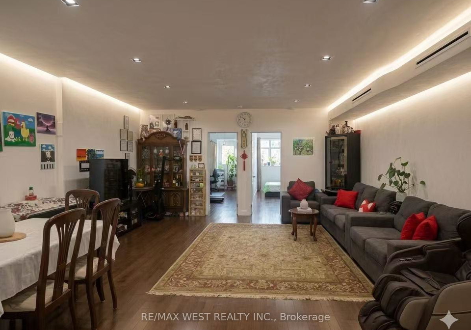 555-st-clair-avenue-toronto-ontario-c13047594
