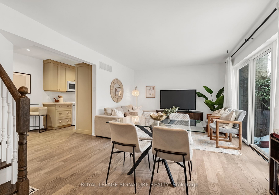 34-sugar-millway-north-york-ontario-c13047744