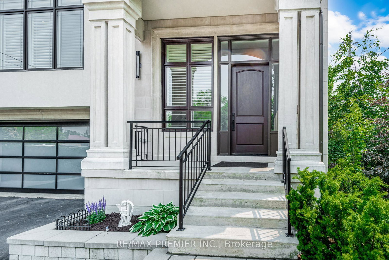 111-codsell-avenue-toronto-ontario-c13047942