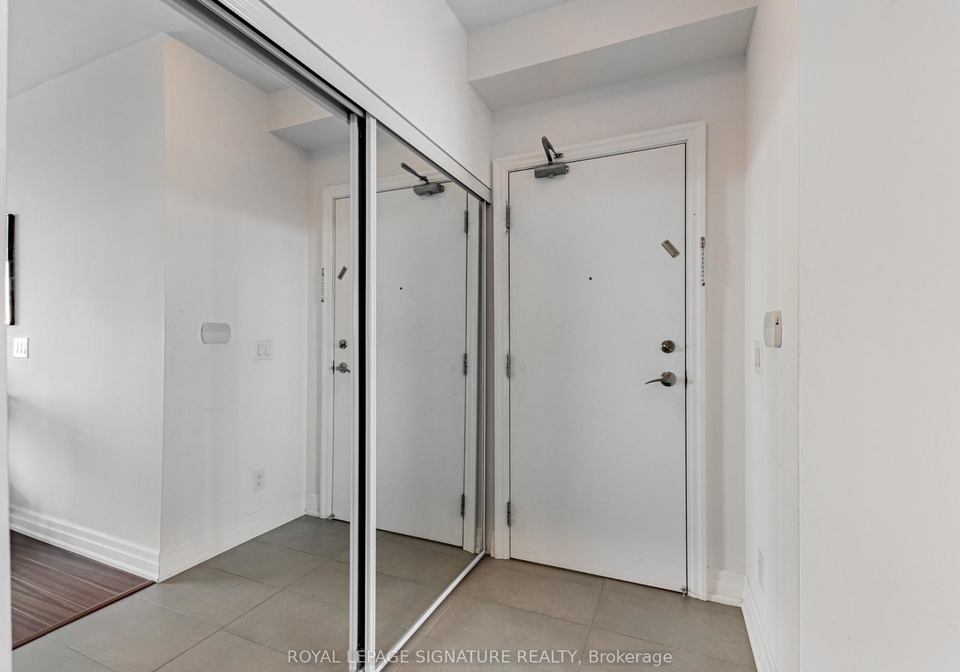 500-st-clair-avenue-w-toronto-ontario-c13048012