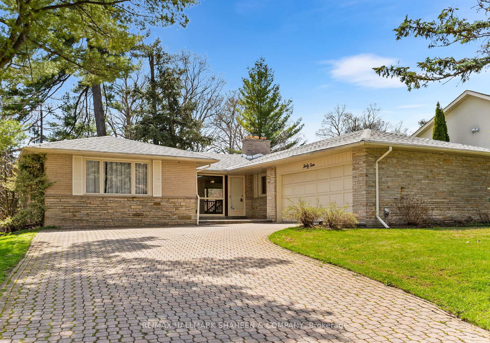 45-hi-mount-drive-north-york-ontario-c13048124