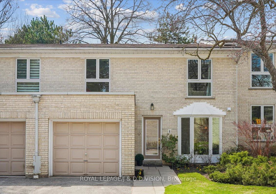 8-crimson-millway-north-york-ontario-c13048150